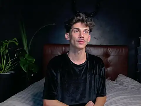 DanielCrush1 online show from October 4, 6:17 pm