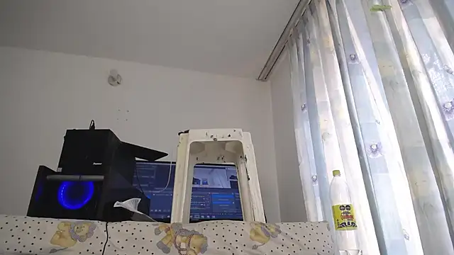 eolicasex online show from March 6, 7:21 pm