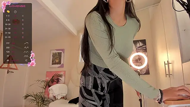 catalinasaiz online show from January 17, 2:18 pm