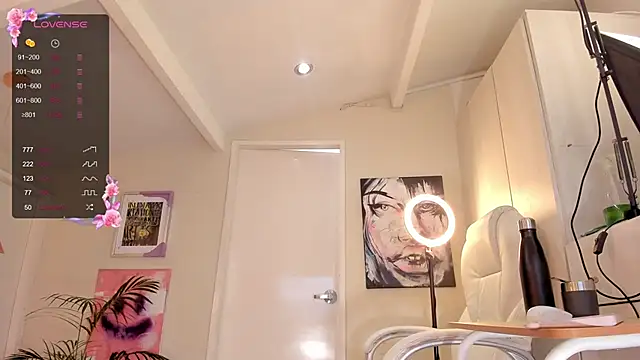 catalinasaiz online show from February 7, 1:22 pm