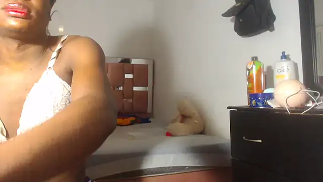 Snapshot of Kristal_Cox1 chatting on October 11, 11:53 am Kristal Cox1 online show from October 11, 11:53 am