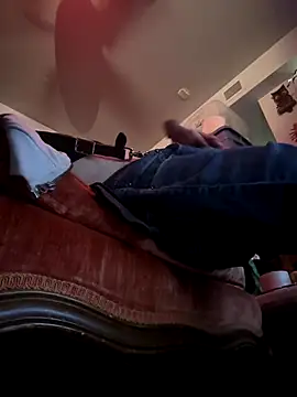 htk1975 online show from December 15, 10:47 pm