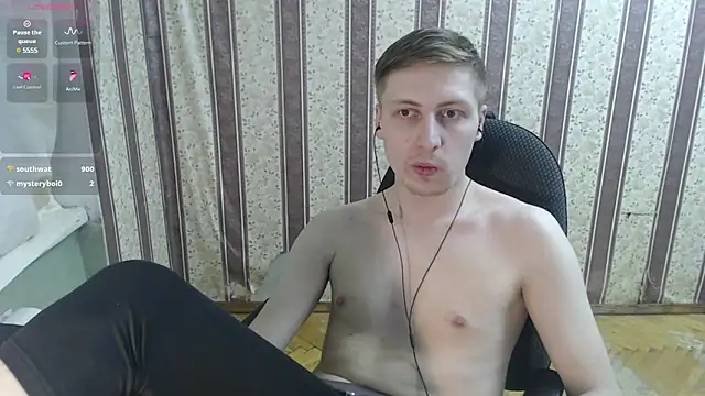 darienlarge online show from March 2, 9:43 pm