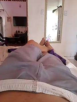 JOHN GOSTOSO online show from October 25, 2:13 pm