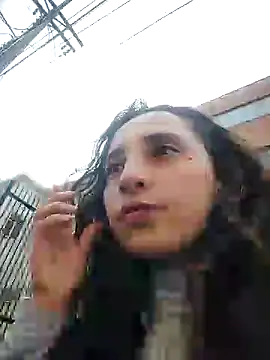 Snapshot of _Laary chatting on December 20, 8:34 pm Laary online show from December 20, 8:34 pm