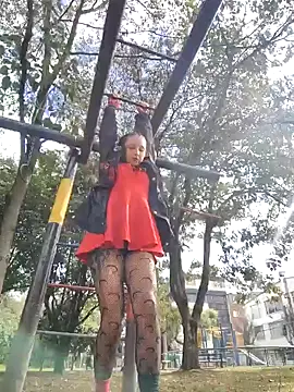 Snapshot of _Laary chatting on September 24, 8:01 pm Laary online show from September 24, 8:01 pm