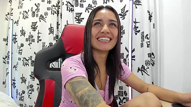 Dalia D online show from March 6, 2:30 am