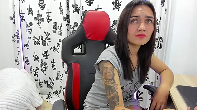 Dalia D online show from March 7, 1:42 am