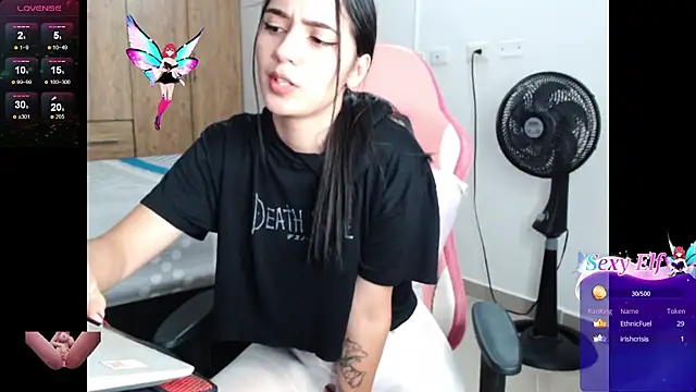 Danae 999 online show from December 11, 2:30 am