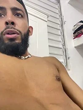 Alessandro  Rossi online show from November 3, 8:32 pm