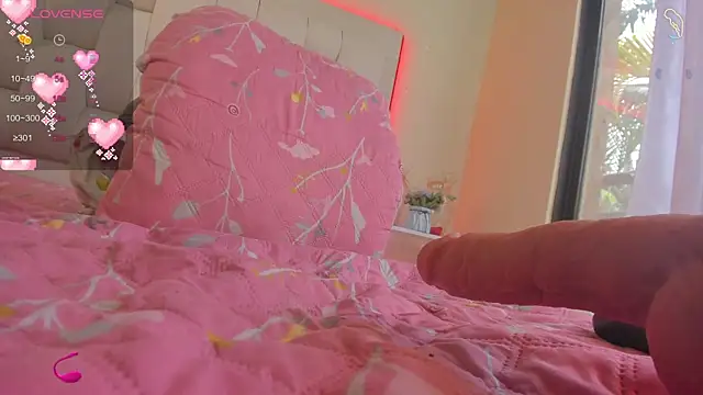 shanakendall online show from February 18, 4:48 pm