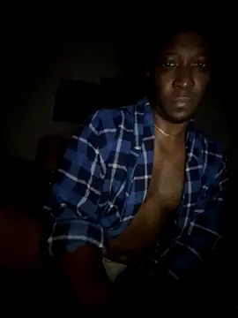 Snapshot of KingB8r chatting on October 17, 11:35 am KingB8r online show from October 17, 11:35 am