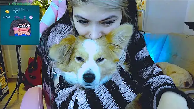 jelya sg online show from December 7, 2:35 pm