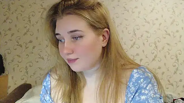 mmmPinUpGirl online show from December 17, 10:11 pm
