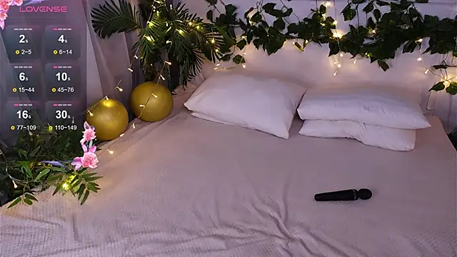 Elfa Mirielle online show from September 26, 5:11 am