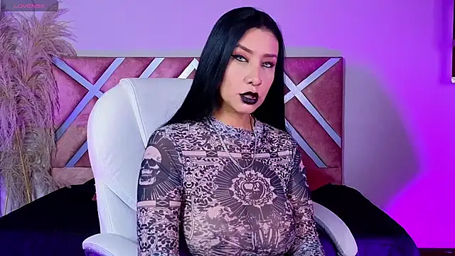  kelly hous36 online show from March 21, 3:57 pm