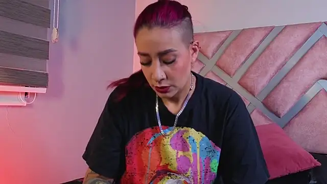  kelly hous36 online show from October 29, 12:29 pm