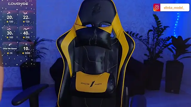 Elishka  online show from February 25, 6:09 pm