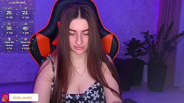 Elishka  online show from October 17, 7:49 pm