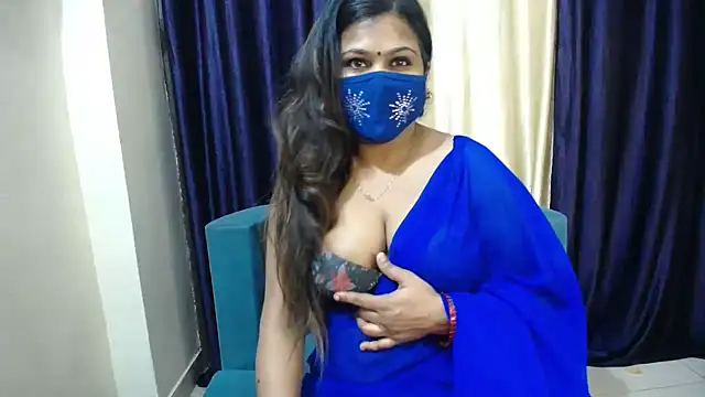 Snapshot of cutee__crazy chatting on December 26, 5:40 pm cutee crazy online show from December 26, 5:40 pm