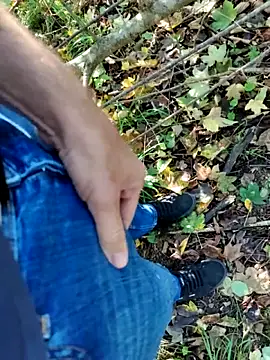 Snapshot of Boring_one chatting on October 8, 12:25 pm Boring one online show from October 8, 12:25 pm