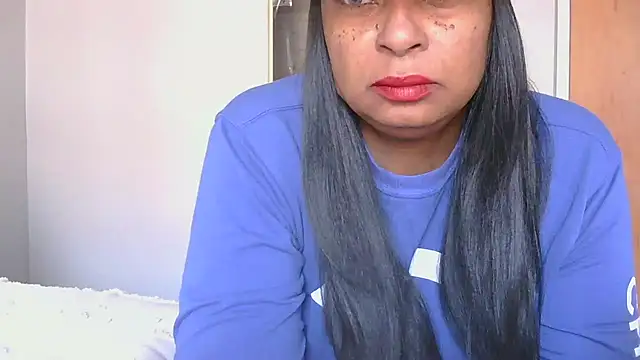 MSweetLindaParks online show from October 2, 5:20 pm