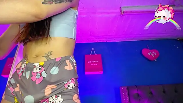 Lunahoney1 online show from January 21, 2:26 pm