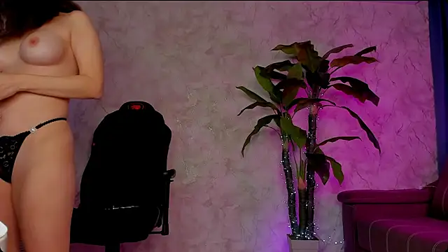 Emma7 online show from February 26, 4:25 am