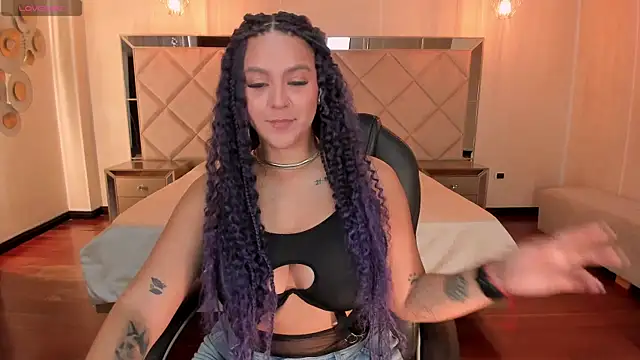 ToriCrossX online show from February 20, 12:57 pm