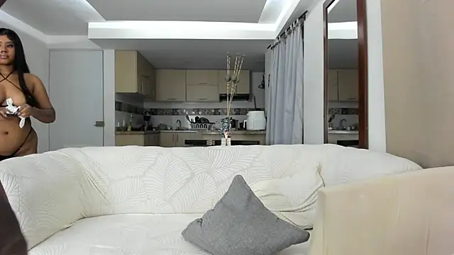 Snapshot of EbonnyDuoSexHard chatting on September 28, 12:49 am EbonnyDuoSexHard online show from September 28, 12:49 am