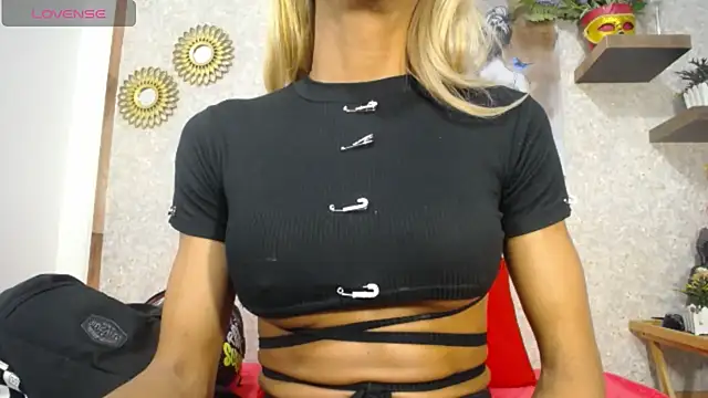 SexyLindaBig online show from October 2, 3:08 pm