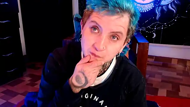 Snapshot of Marieblueeyes chatting on February 1, 11:06 pm Marieblueeyes online show from February 1, 11:06 pm