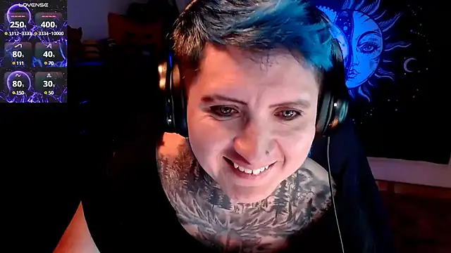 Snapshot of Marieblueeyes chatting on February 22, 1:00 am Marieblueeyes online show from February 22, 1:00 am