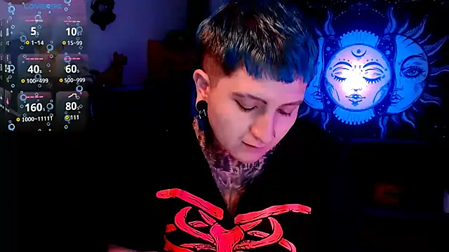 Snapshot of Marieblueeyes chatting on March 8, 3:50 am Marieblueeyes online show from March 8, 3:50 am