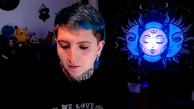 Snapshot of Marieblueeyes chatting on March 11, 9:37 pm Marieblueeyes online show from March 11, 9:37 pm