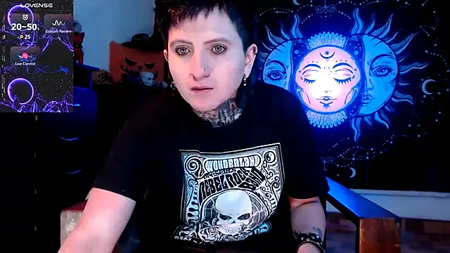 Snapshot of Marieblueeyes chatting on March 23, 7:53 am Marieblueeyes online show from March 23, 7:53 am