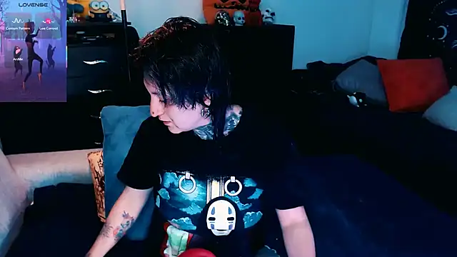 Snapshot of Marieblueeyes chatting on October 10, 10:47 am Marieblueeyes online show from October 10, 10:47 am