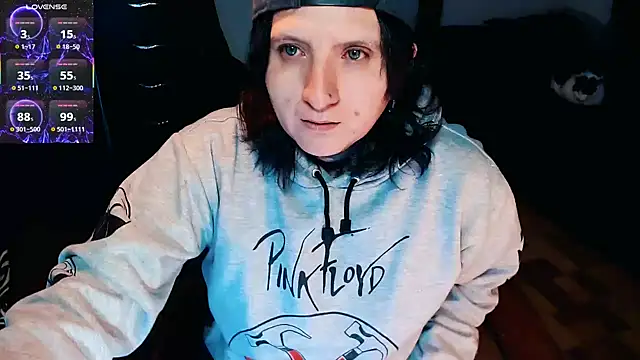 Snapshot of Marieblueeyes chatting on October 15, 8:20 pm Marieblueeyes online show from October 15, 8:20 pm