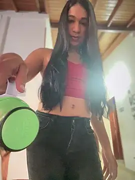 Ashly Miller online show from February 3, 5:56 pm