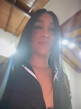 Ashly Miller online show from March 2, 7:45 pm