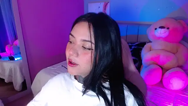 kim blake online show from December 14, 10:56 am