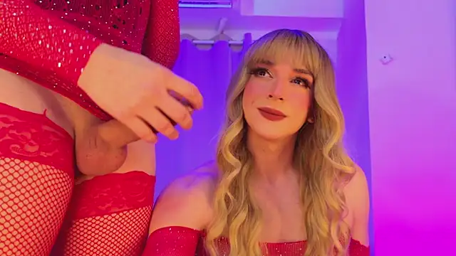 Snapshot of reginarose69 chatting on November 27, 1:18 am reginarose69 online show from November 27, 1:18 am