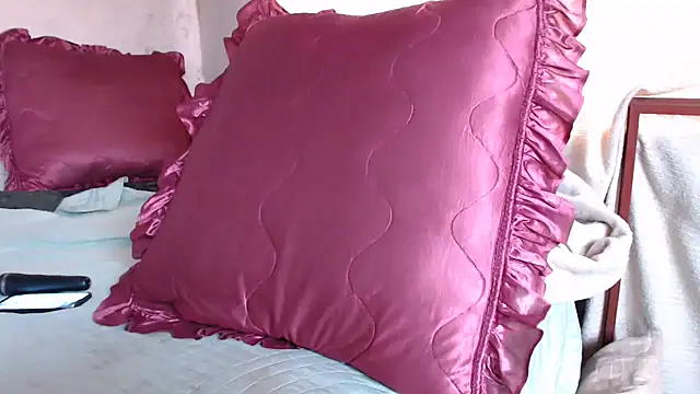 devine TATAS online show from October 3, 2:14 pm