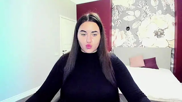 Roxie Bradley online show from October 21, 5:41 am