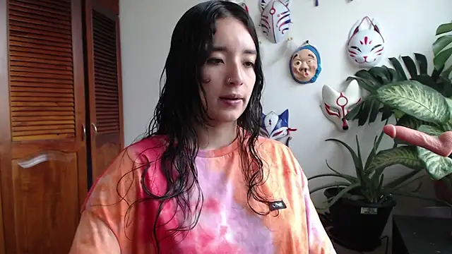 Snapshot of cat_salo chatting on January 3, 7:39 pm cat salo online show from January 3, 7:39 pm