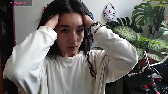 Snapshot of cat_salo chatting on January 10, 3:37 pm cat salo online show from January 10, 3:37 pm