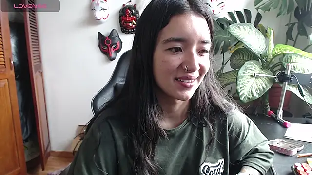 Snapshot of cat_salo chatting on February 3, 8:24 pm cat salo online show from February 3, 8:24 pm