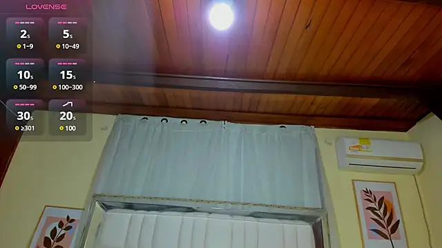 Snapshot of AlmaSean chatting on March 20, 8:08 pm AlmaSean online show from March 20, 8:08 pm