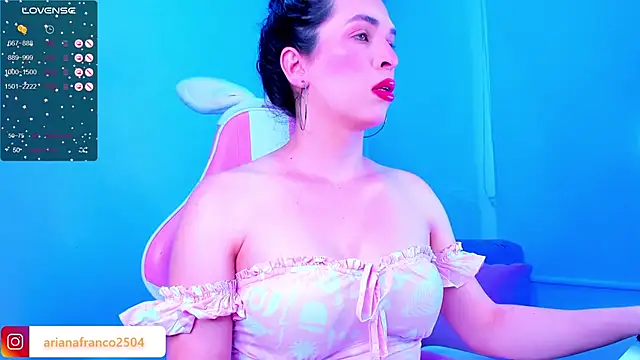 Snapshot of Ariana_f chatting on March 4, 4:41 pm Ariana f online show from March 4, 4:41 pm