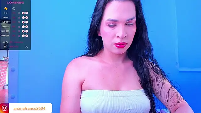 Snapshot of Ariana_f chatting on September 19, 4:07 pm Ariana f online show from September 19, 4:07 pm